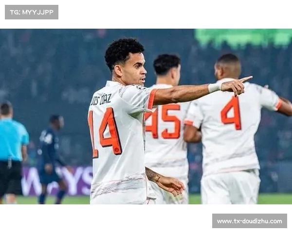 迪亚斯回应停赛处罚：尊重决定，将继续努力